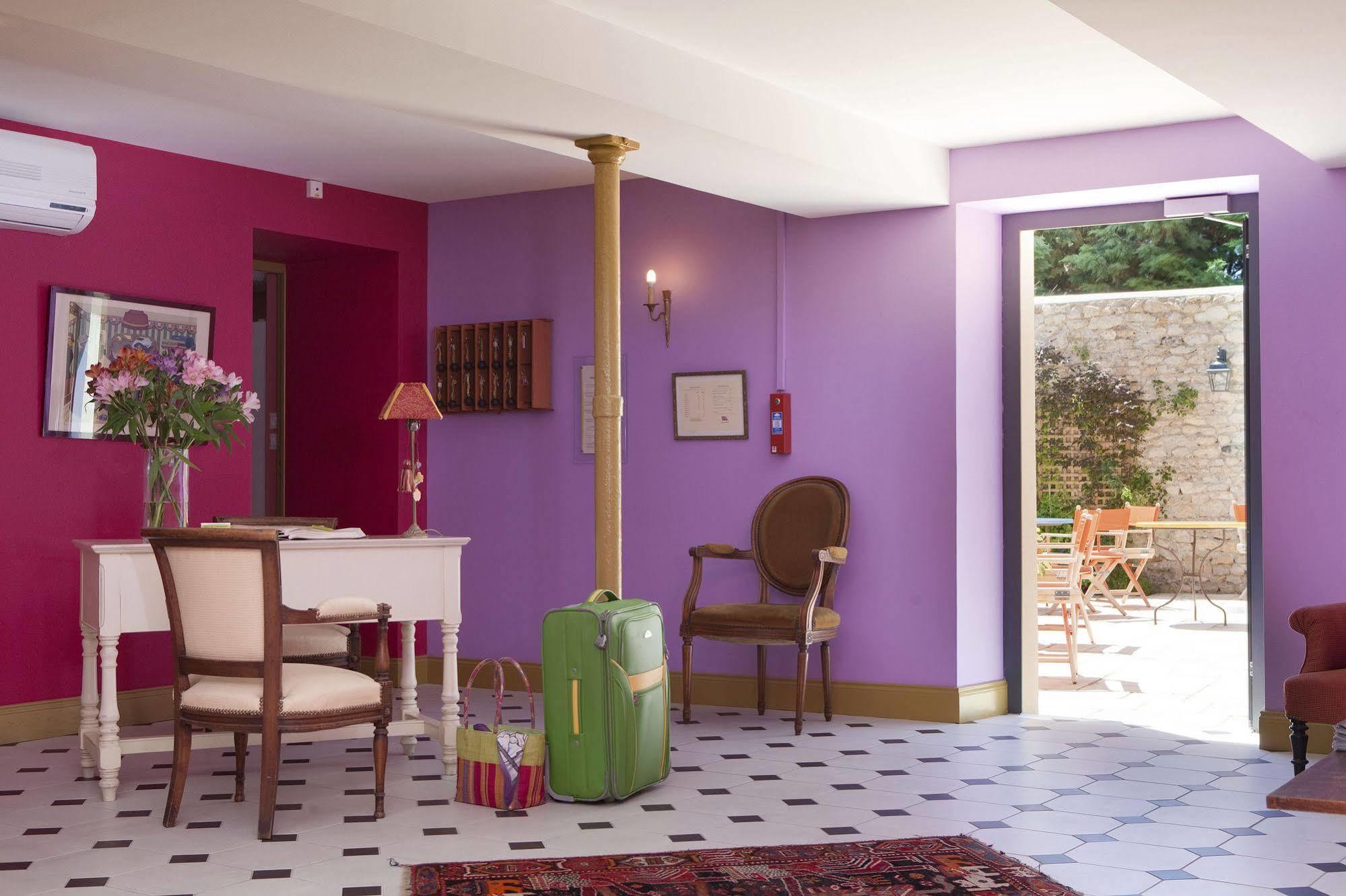 Logis Hotel O En Couleur Oucques-la-Nouvelle Exterior foto